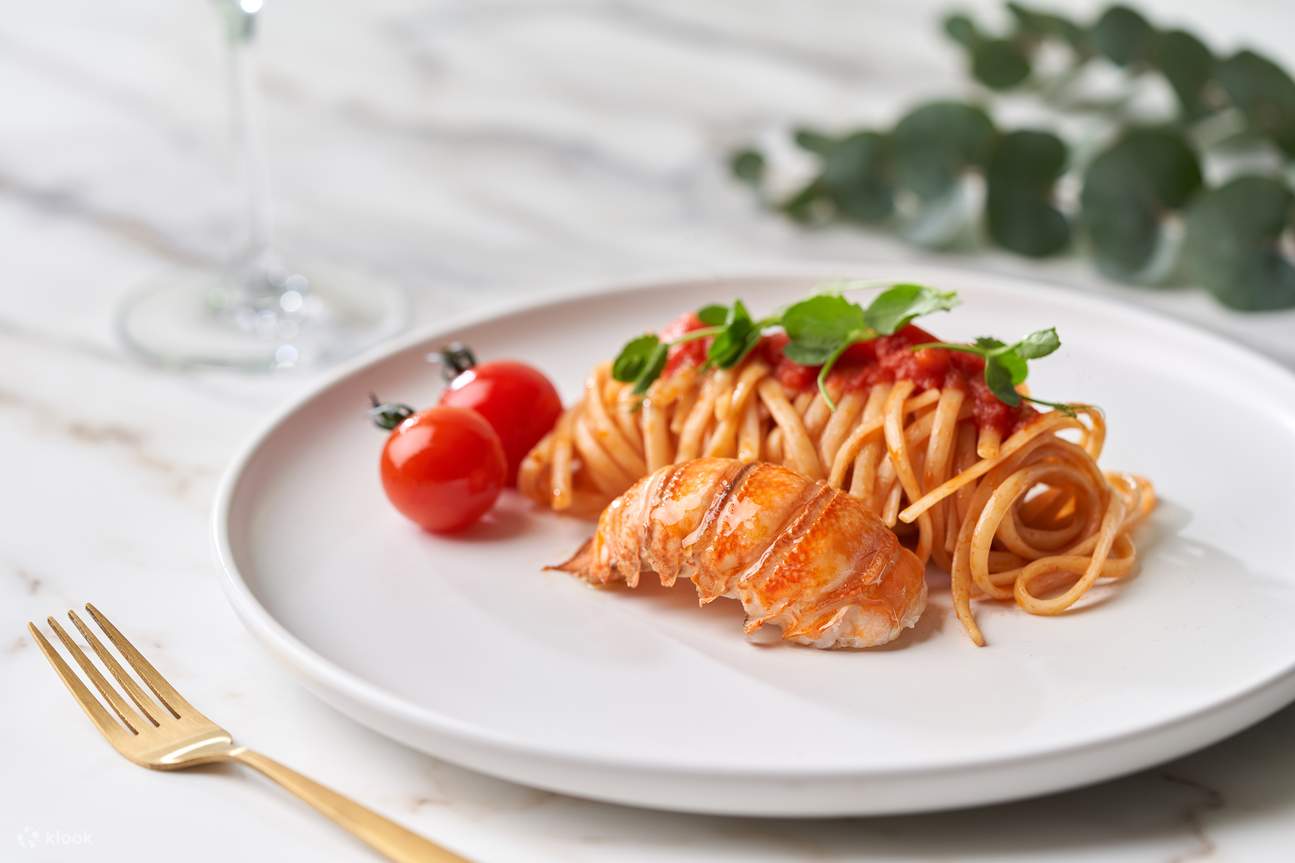 皇家太平洋酒店 | 堤岸酒吧及餐廳 | 半自助午餐